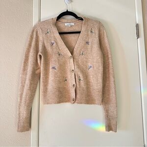 Hooked Up by IOT, Sweater, Small, Beige . Embroidered